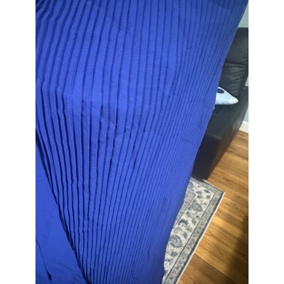 DKNY Blue Sleeveless Tie-Neck Pleated Shift Dress – Elegant Style - Picture 3 of 8